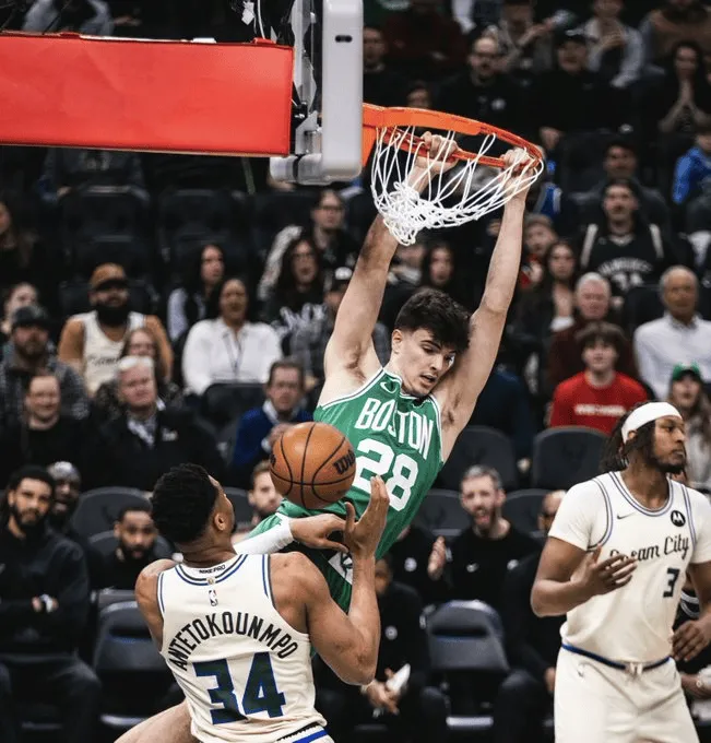 美媒：本赛季净效率榜，雨果-冈萨雷斯+14.8力压约基奇居首